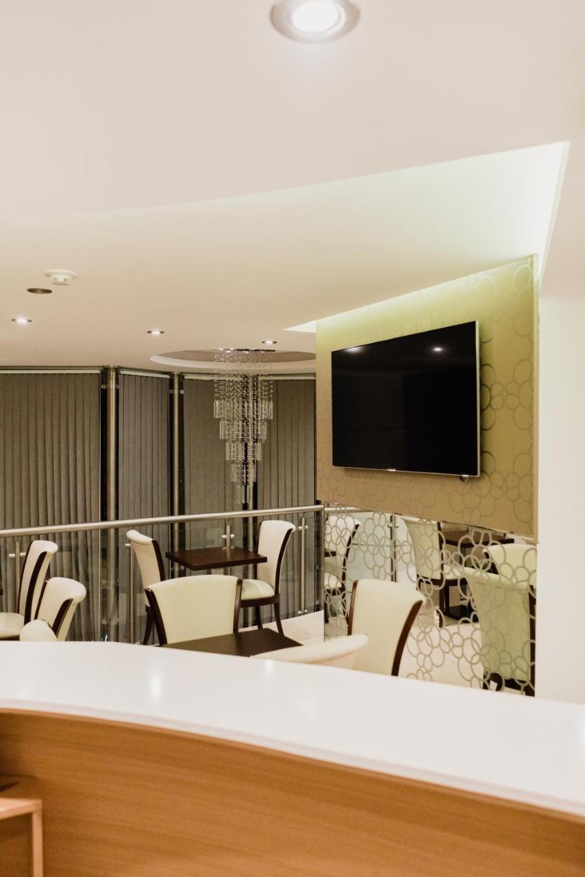 Sofia Soberana Hotel Boutique Bahia Blanca Exterior photo